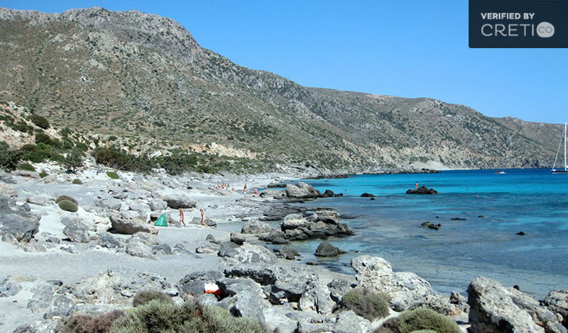 The rocky beach in Kedrodasos
