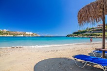 Loutraki Beach In Crete – Enjoy Its Facilities And Unique Beauty