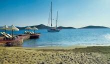 Top 6 Reasons To Visit Crete (Infographic)