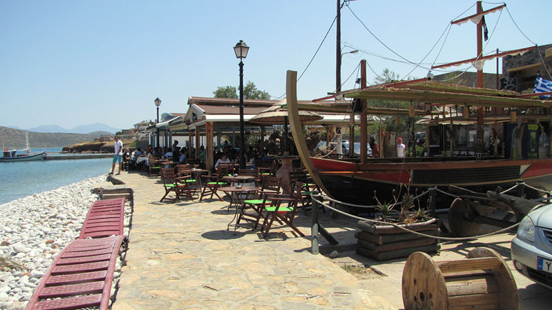 The taverns on the promenade of Plaka