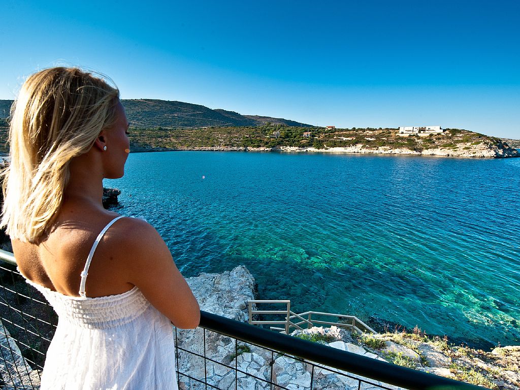 Plan your wedding in crete villa