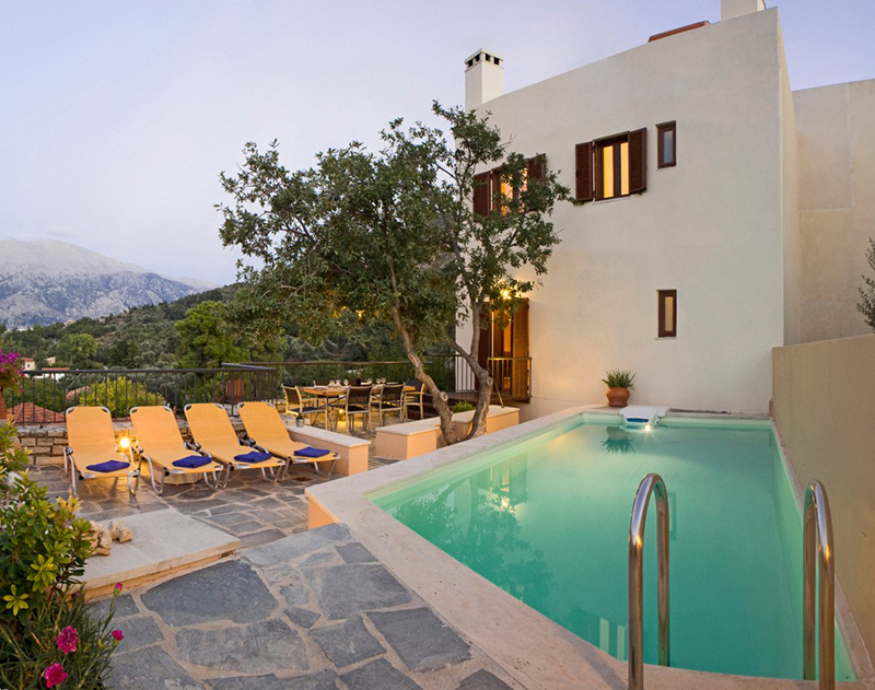 Traditional villas complex in Rethymno - Crete family villas